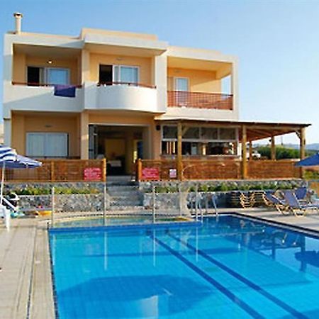 Danaos Beach Apartments Sfáka 外观 照片
