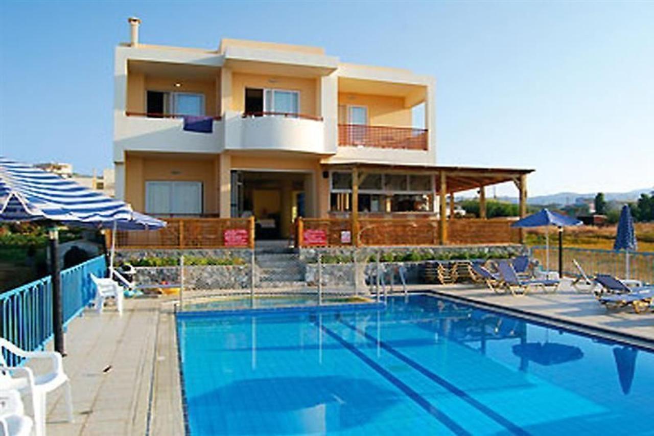Danaos Beach Apartments Sfáka 外观 照片