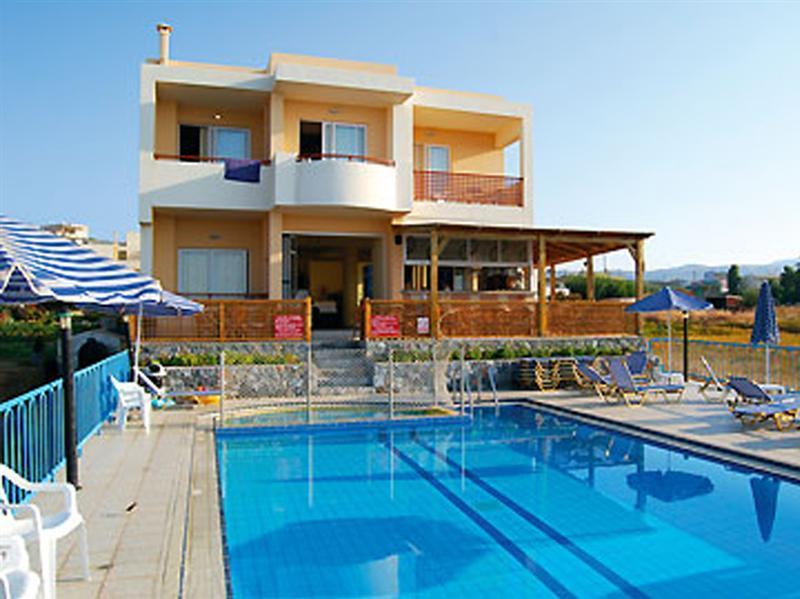 Danaos Beach Apartments Sfáka 外观 照片